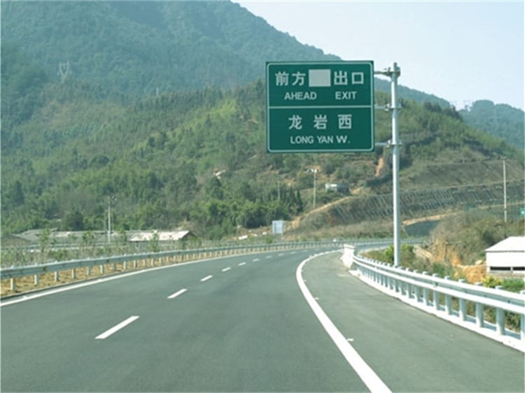 福建龙岩镀锌护栏板